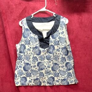 Croft & Barrow Navy and White Floral Blouse